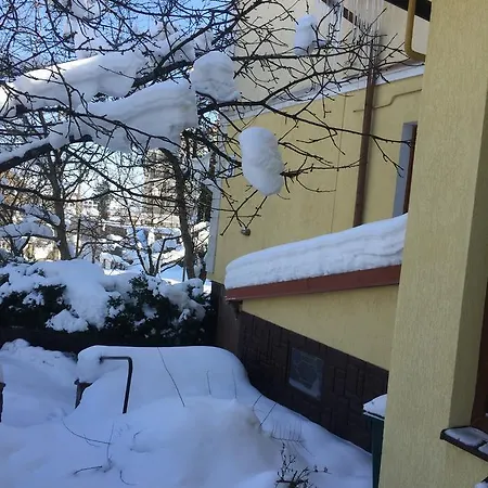 Eva Guest house